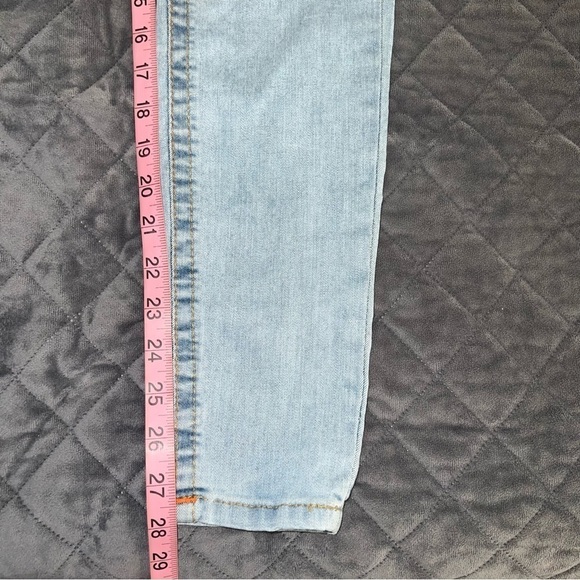 True Religion Jeans Women Size 30 Skinny Jennie Curvy Mid Rise Blue 28”    D - Picture 6 of 12